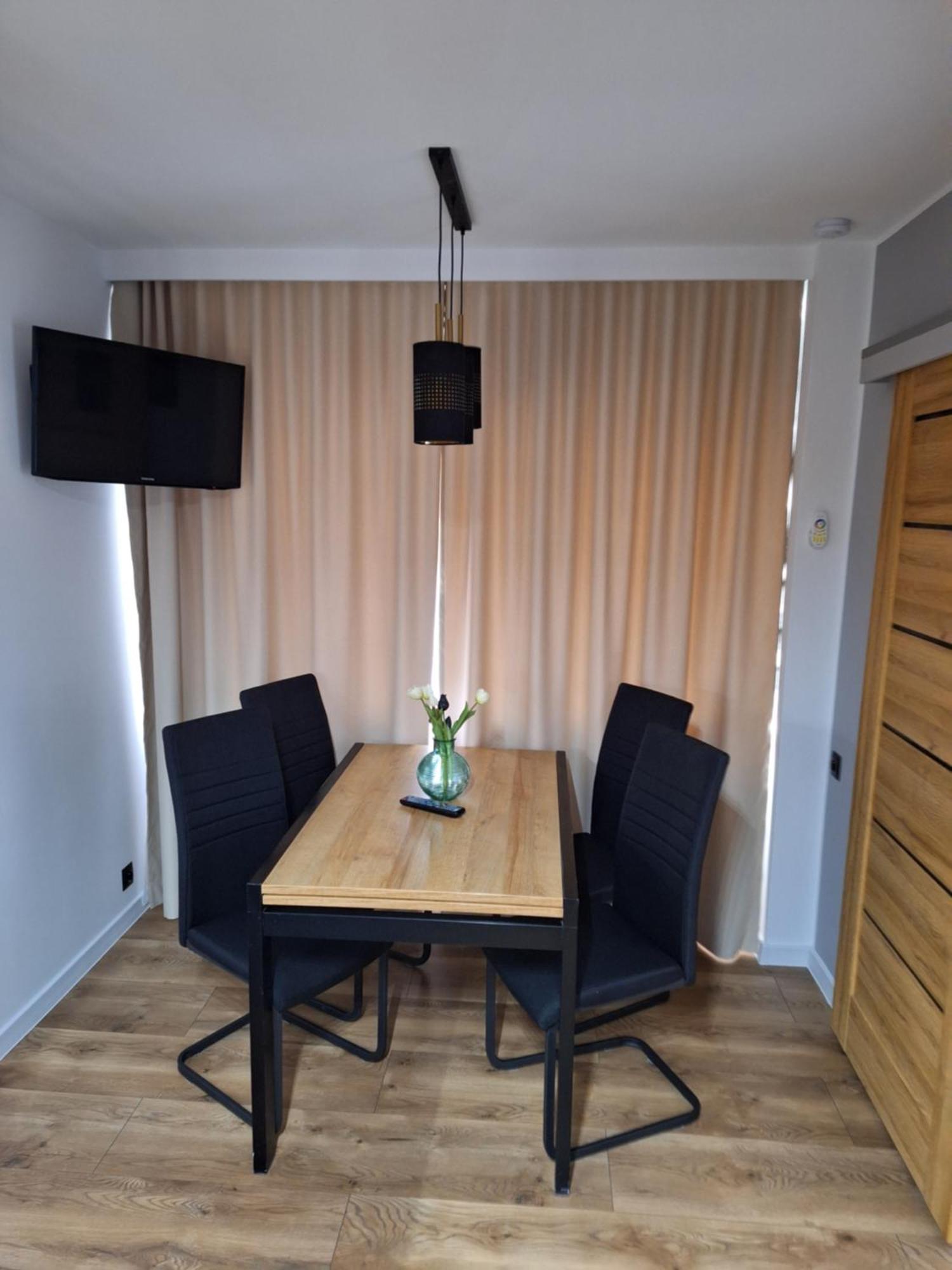 Ananasapart 600 Metrow Morze 300 Metrow Starowka Apartment Kolobrzeg