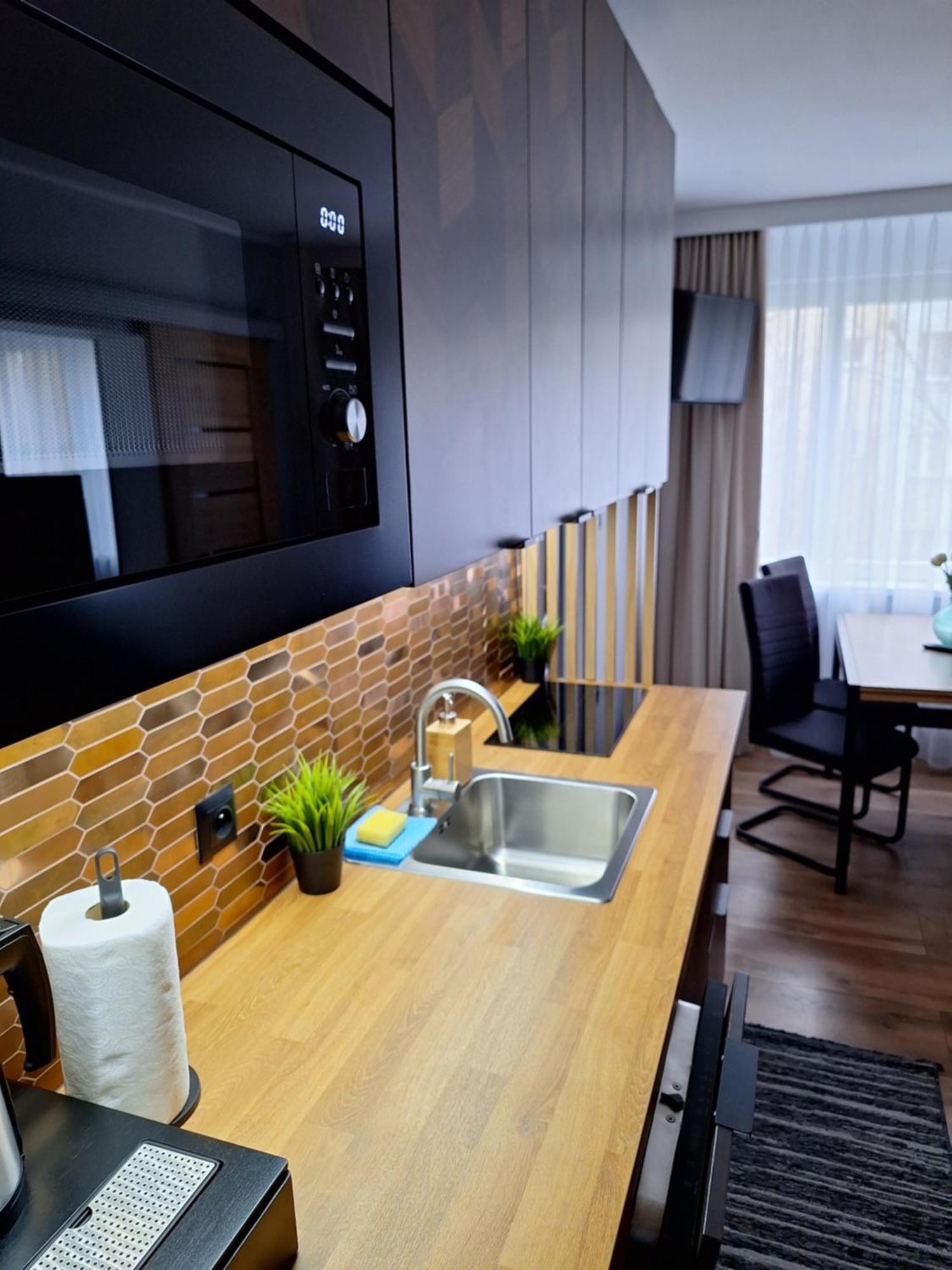 Ananasapart 600 Metrow Morze 300 Metrow Starowka Kolobrzeg
